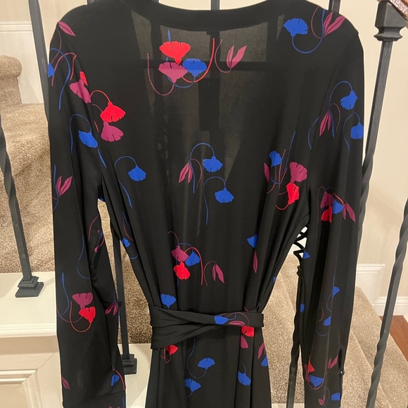 NWT Ann Taylor Black Wrap Dress with Floral Accents - Picture 13 of 15